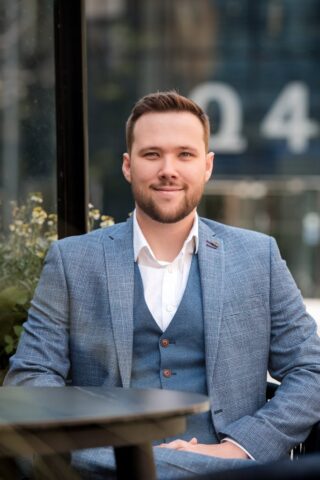 Mens headshot photography session in Edinburgh, Scotland for IT consultant