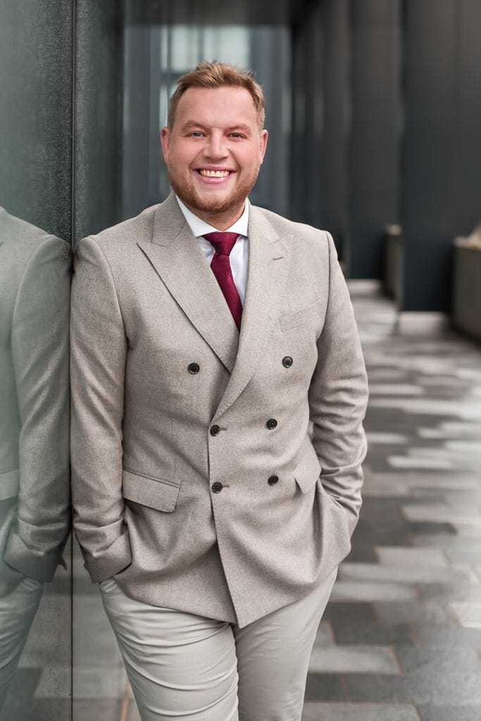 Men's dating profile photography - dating profile photo of man wearing a suit by dating profile photographer in Edinburgh, Scotland